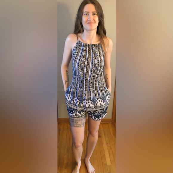 Romper Size: S. Lightweight and silky. Barely worn. - Picture 5 of 10